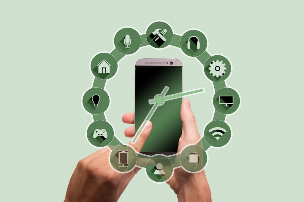 Smart, home and smartphone, illustrating: ADT goes private under Thrive Holdings: what security buyers should check